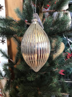 Silver Ribbed Bauble