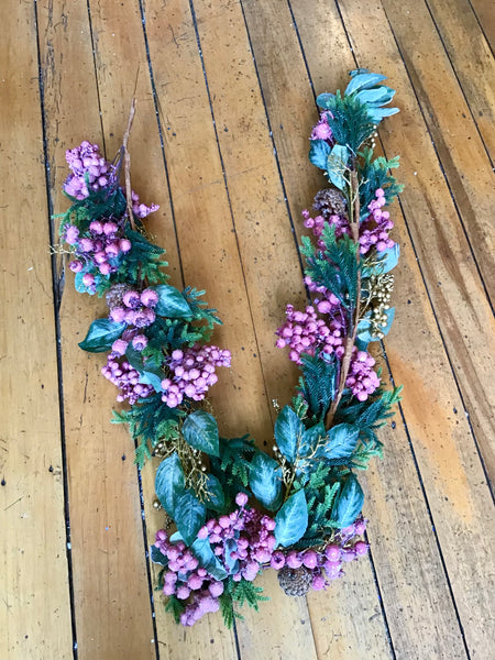 Blush Berry/Cedar/Eucalyptus Garland