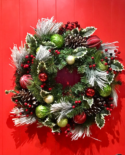 Red/Green Bauble Wreath