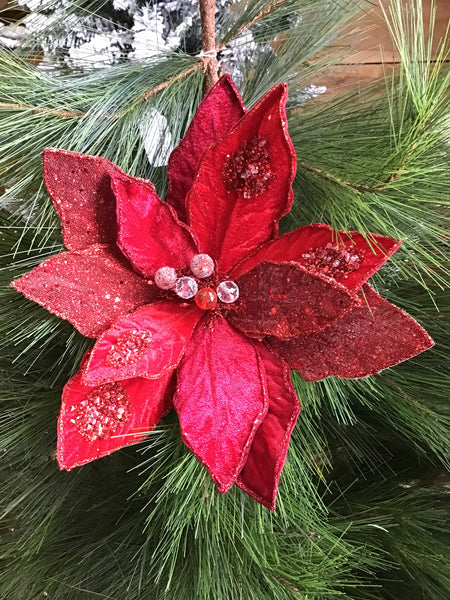 Poinsettia Red w Red Berry Stamen