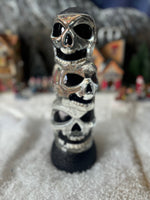 Scull Blowing Snow globe