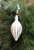 Sliver Pale Green Baubles