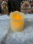 Cream wax candle