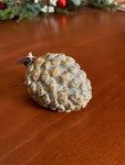 Pinecone small