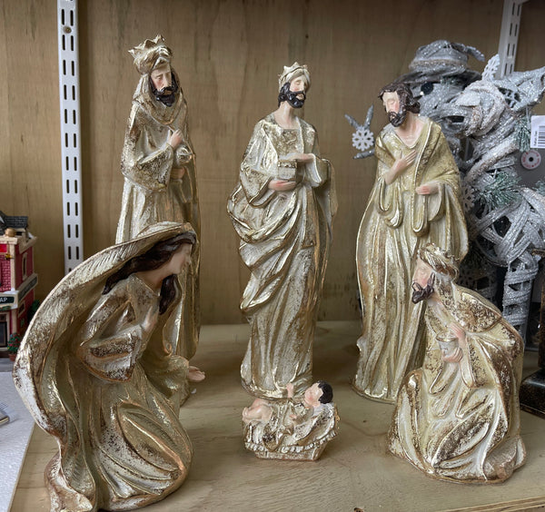 Gold resin nativity